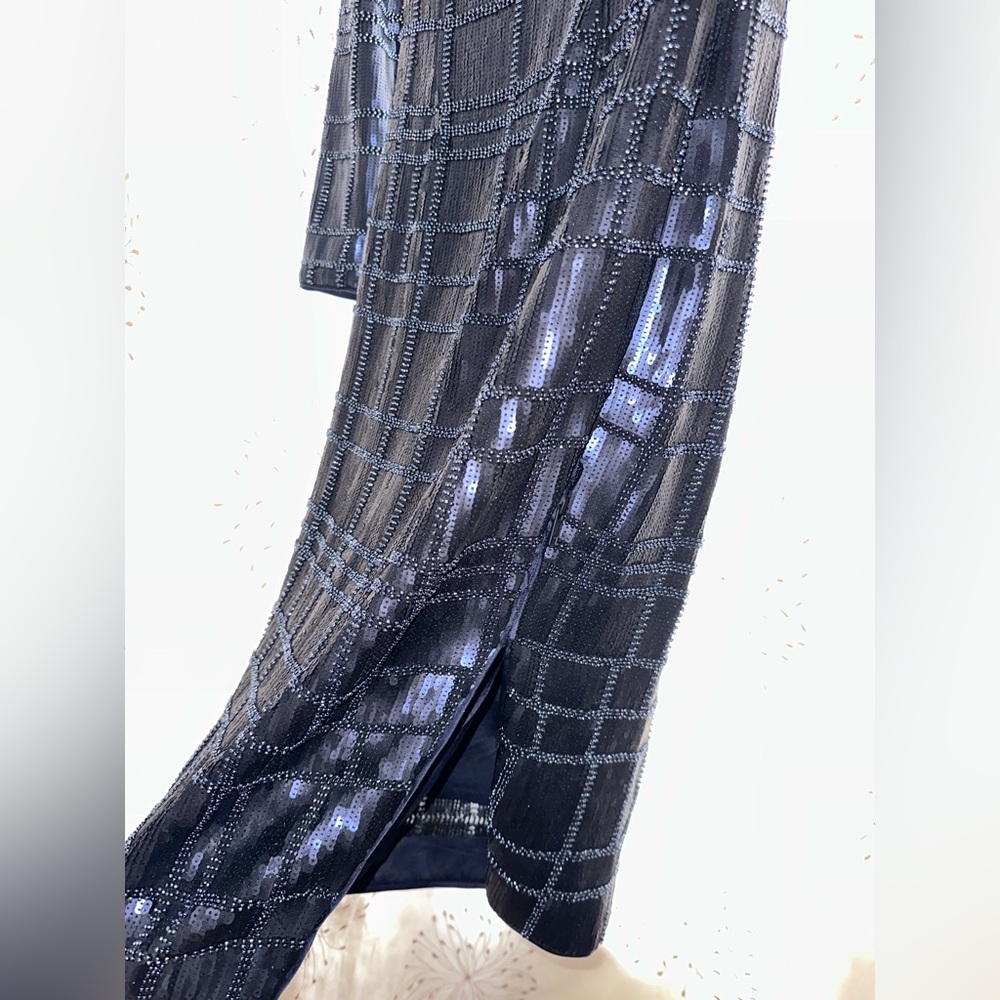 Dress - Picture 3 of 6